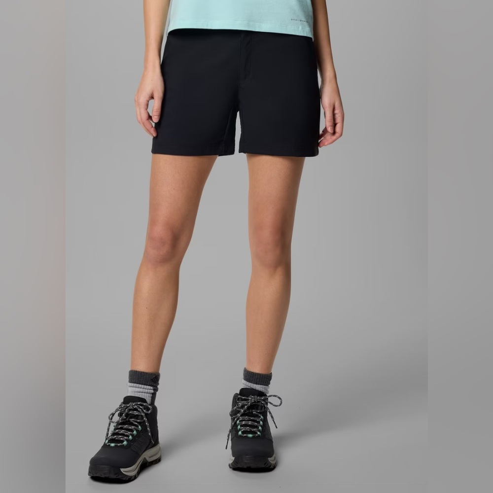 Columbia Women’s Leslie Falls Shorts II XS